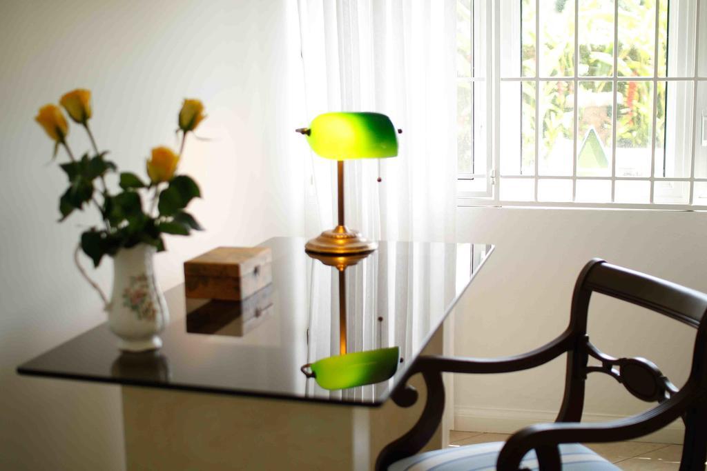 Cattleya Luxury Suites Kingston Ruang foto